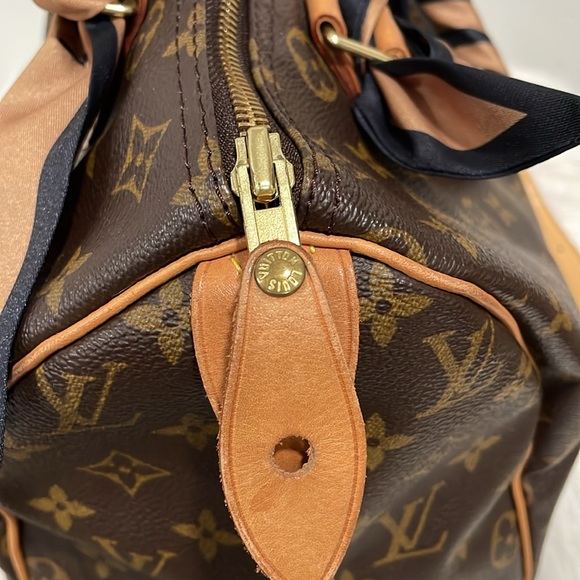 LOUIS VUITTON Speedy 30 EUC comes w/xtras. - Picture 5 of 17